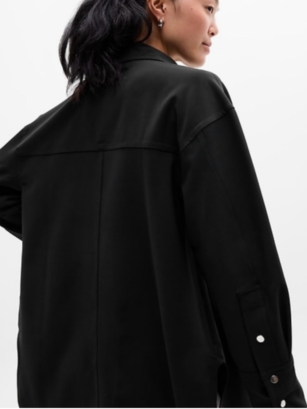 Athleta MVP Button Down
High-performance Tech Twill fabric in an oversized fit L - Picture 5 of 14